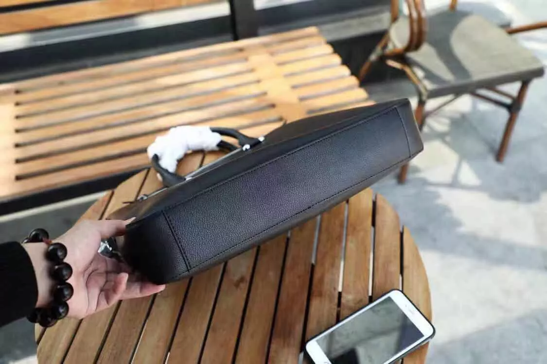 Mont Blanc AAA Man Handbags Comfortable 607