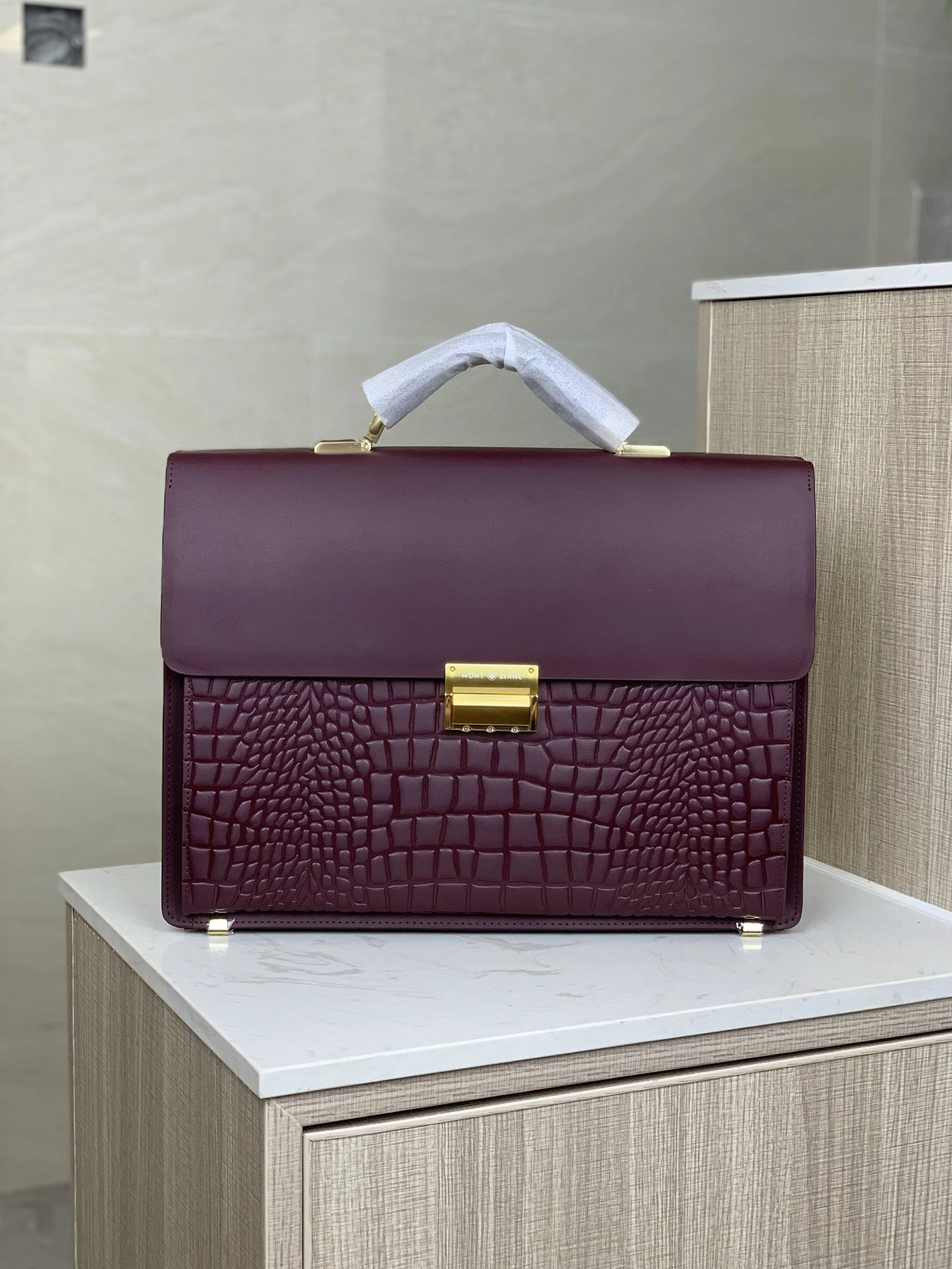 Mont Blanc AAA Man Handbags Comfortable 9532