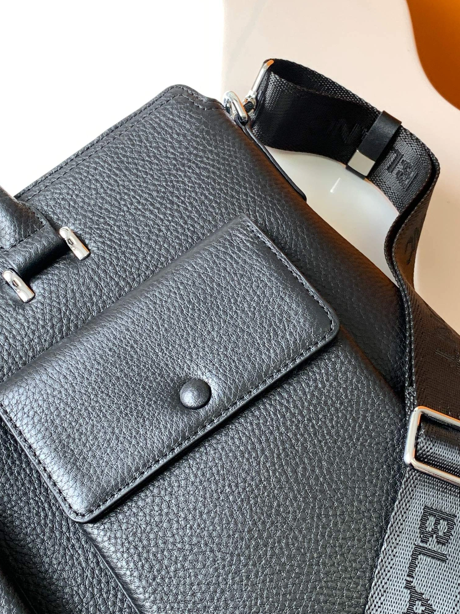 Mont Blanc AAA Man Handbags Compact 8885