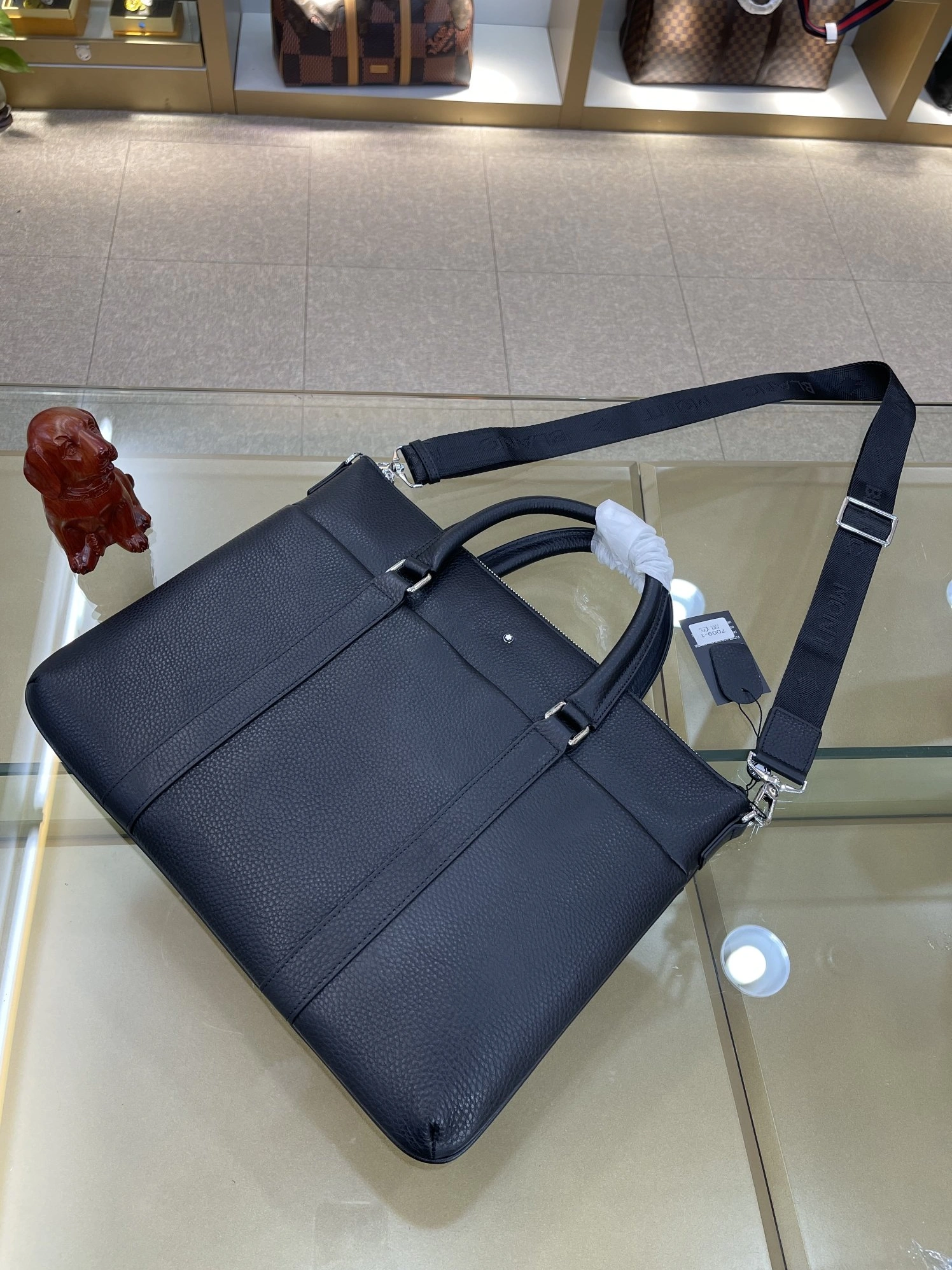 Mont Blanc AAA Man Handbags Durable 7811