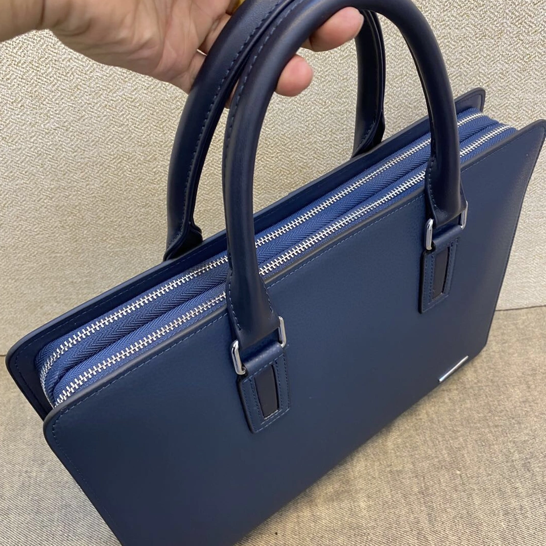 Mont Blanc AAA Man Handbags Elegant 7765