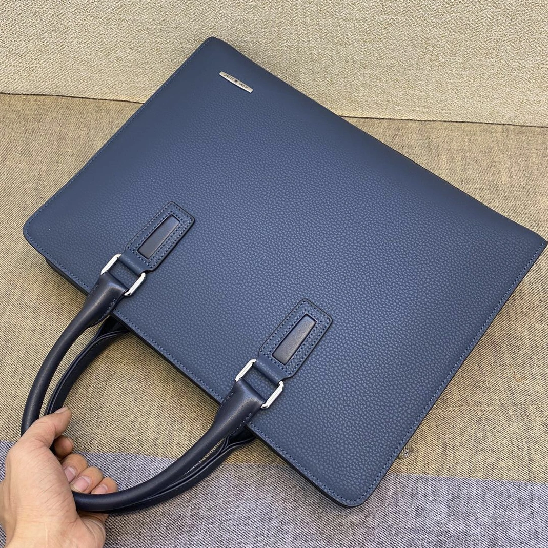 Mont Blanc AAA Man Handbags Elegant 7765