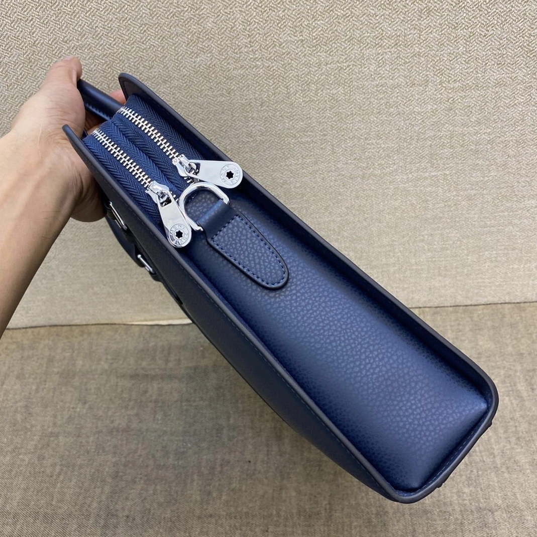 Mont Blanc AAA Man Handbags Elegant 7765