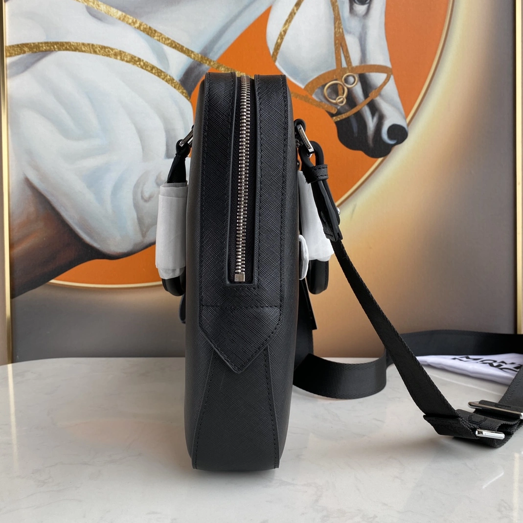 Mont Blanc AAA Man Handbags EyeCatching 5814