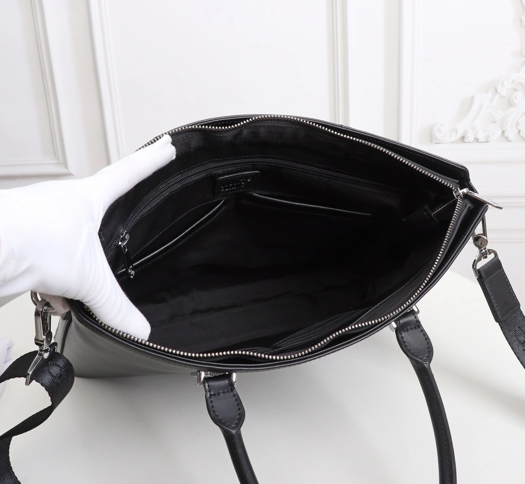 Mont Blanc AAA Man Handbags GoodFit 660