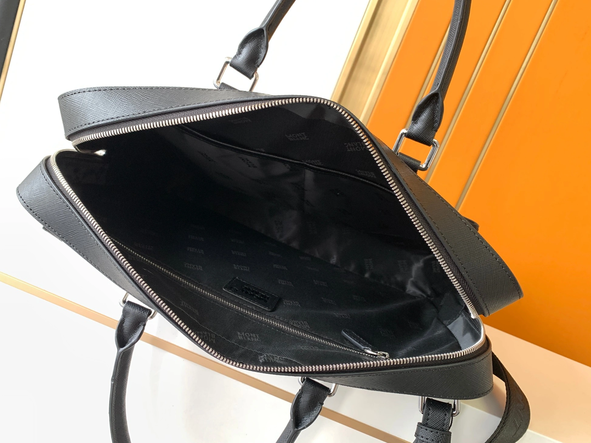 Mont Blanc AAA Man Handbags Reliable 3166