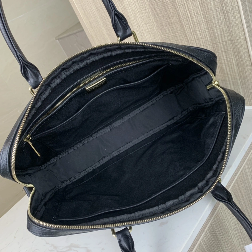 Mont Blanc AAA Man Handbags Resilient 8373