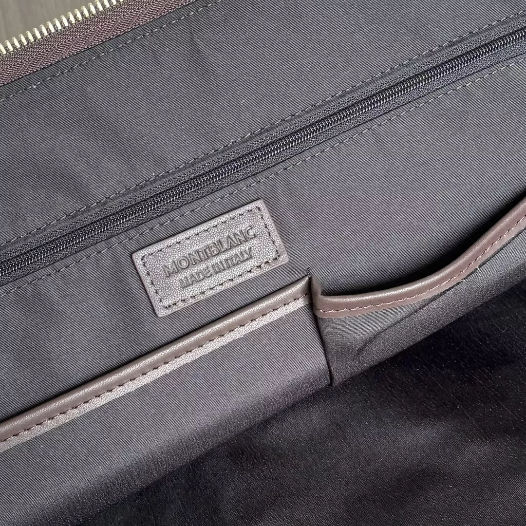 Mont Blanc AAA Man Handbags Sleek 8010