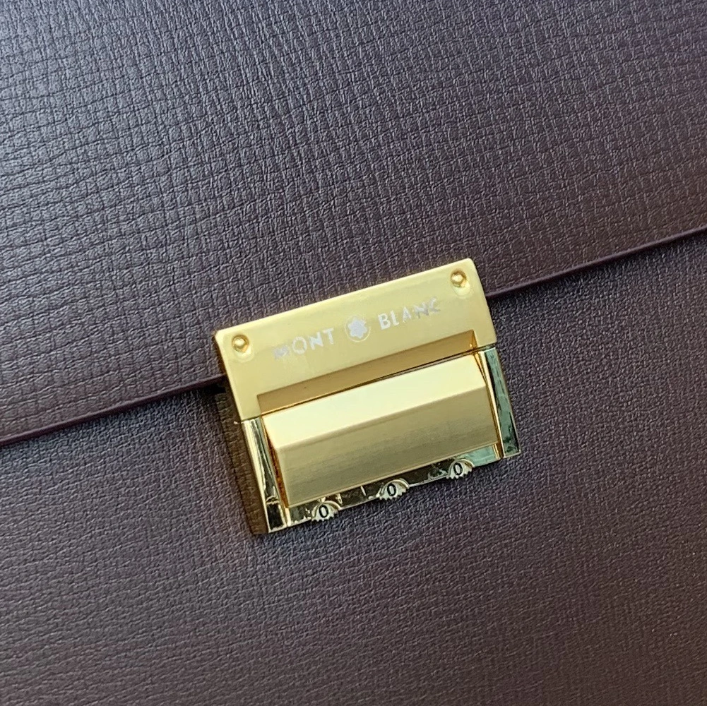 Mont Blanc AAA Man Handbags Stylish 3637