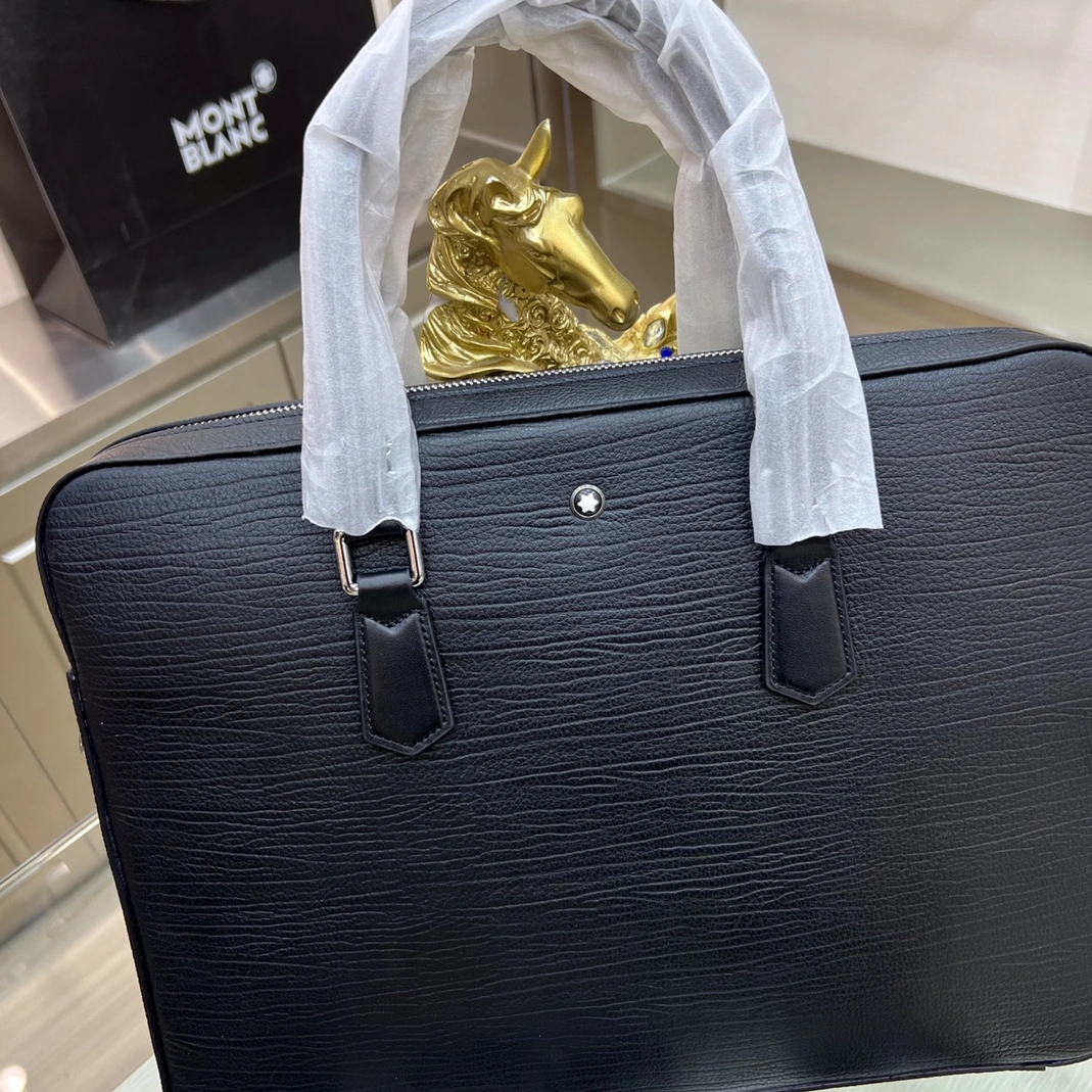 Mont Blanc AAA Man Handbags Trendsetting 7681
