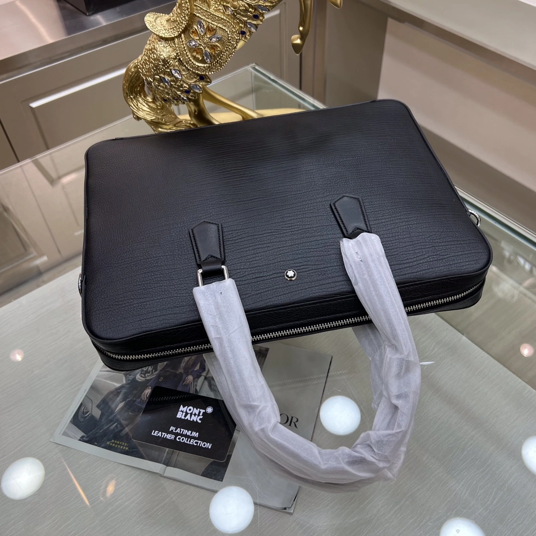 Mont Blanc AAA Man Handbags Trendsetting 7681