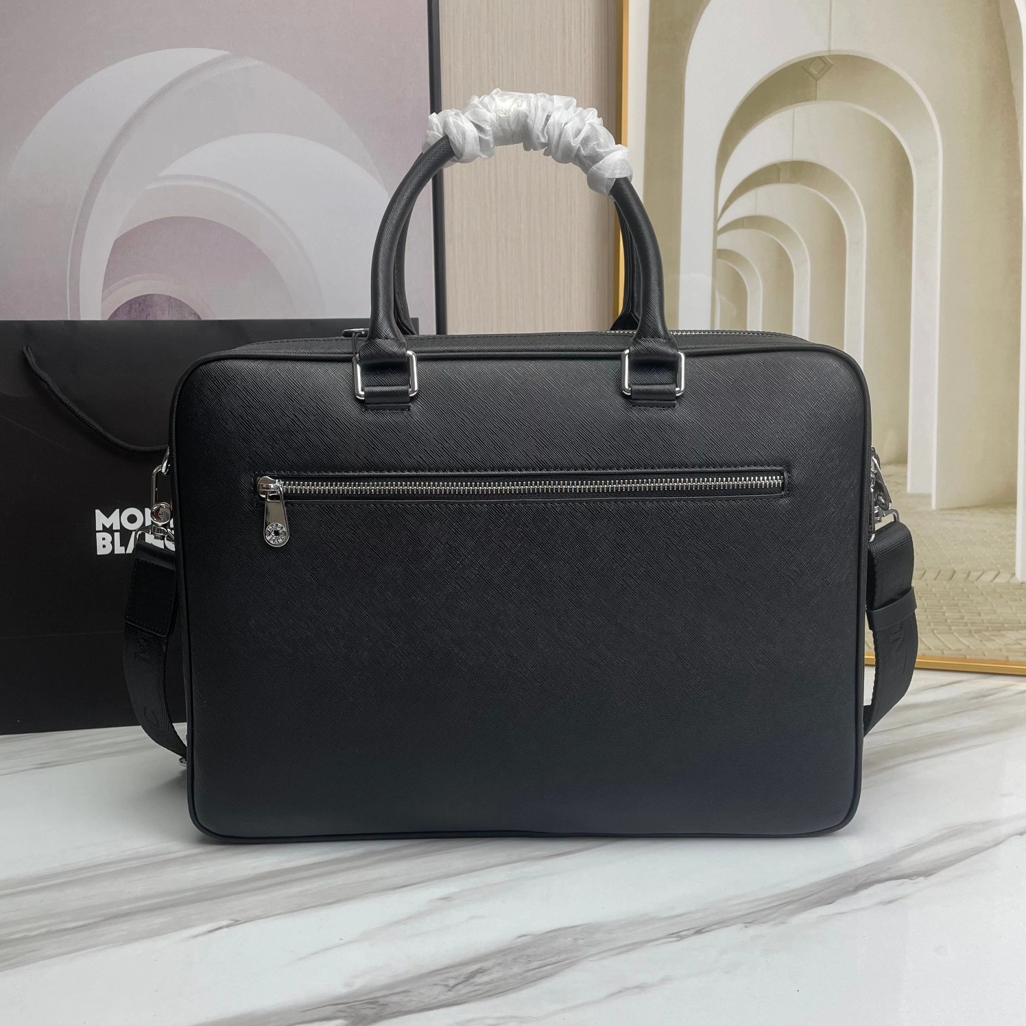 Mont Blanc AAA Man Handbags Vibrant 8706
