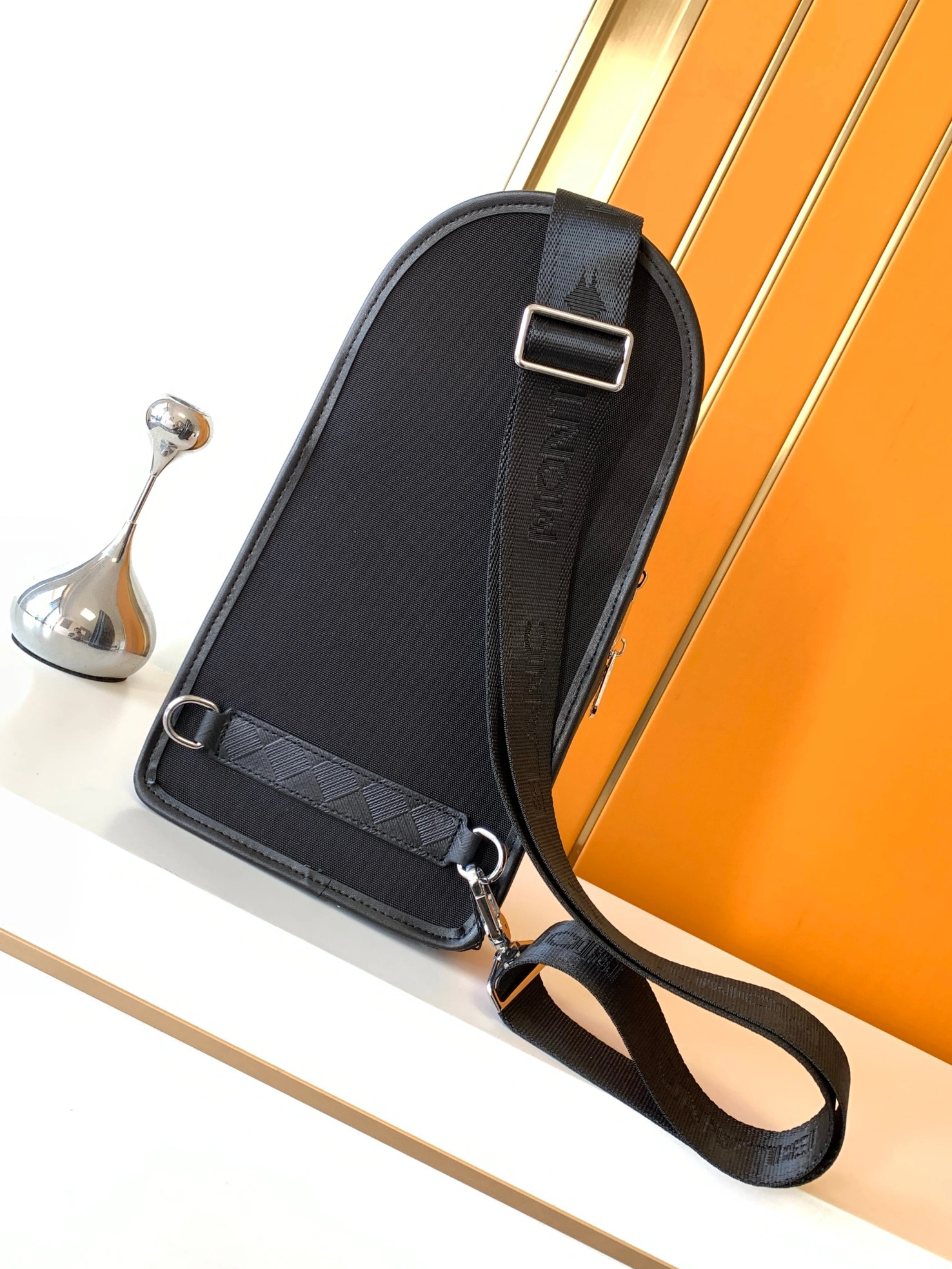 Mont Blanc AAA Man Messenger Bags Classic 9010