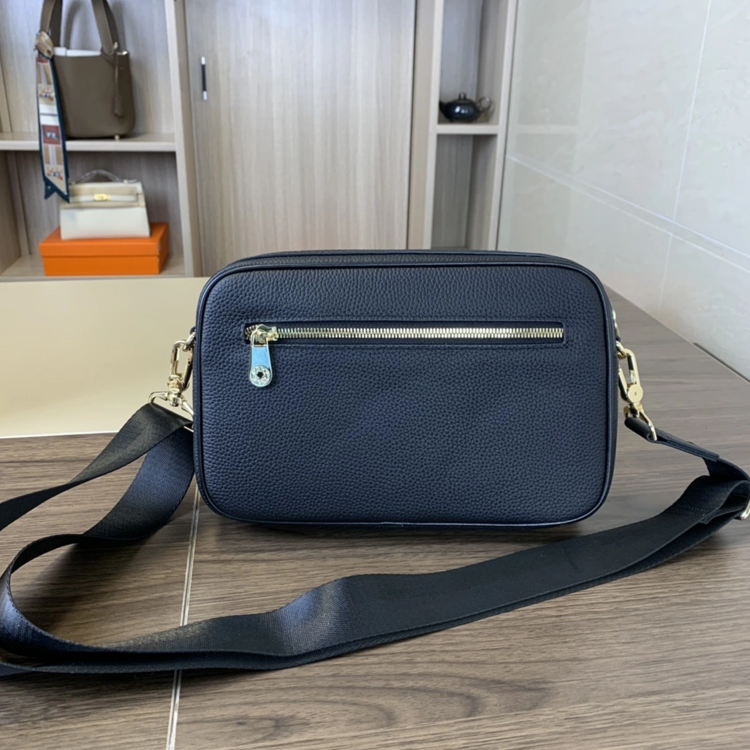 Mont Blanc AAA Man Messenger Bags Compact 8304