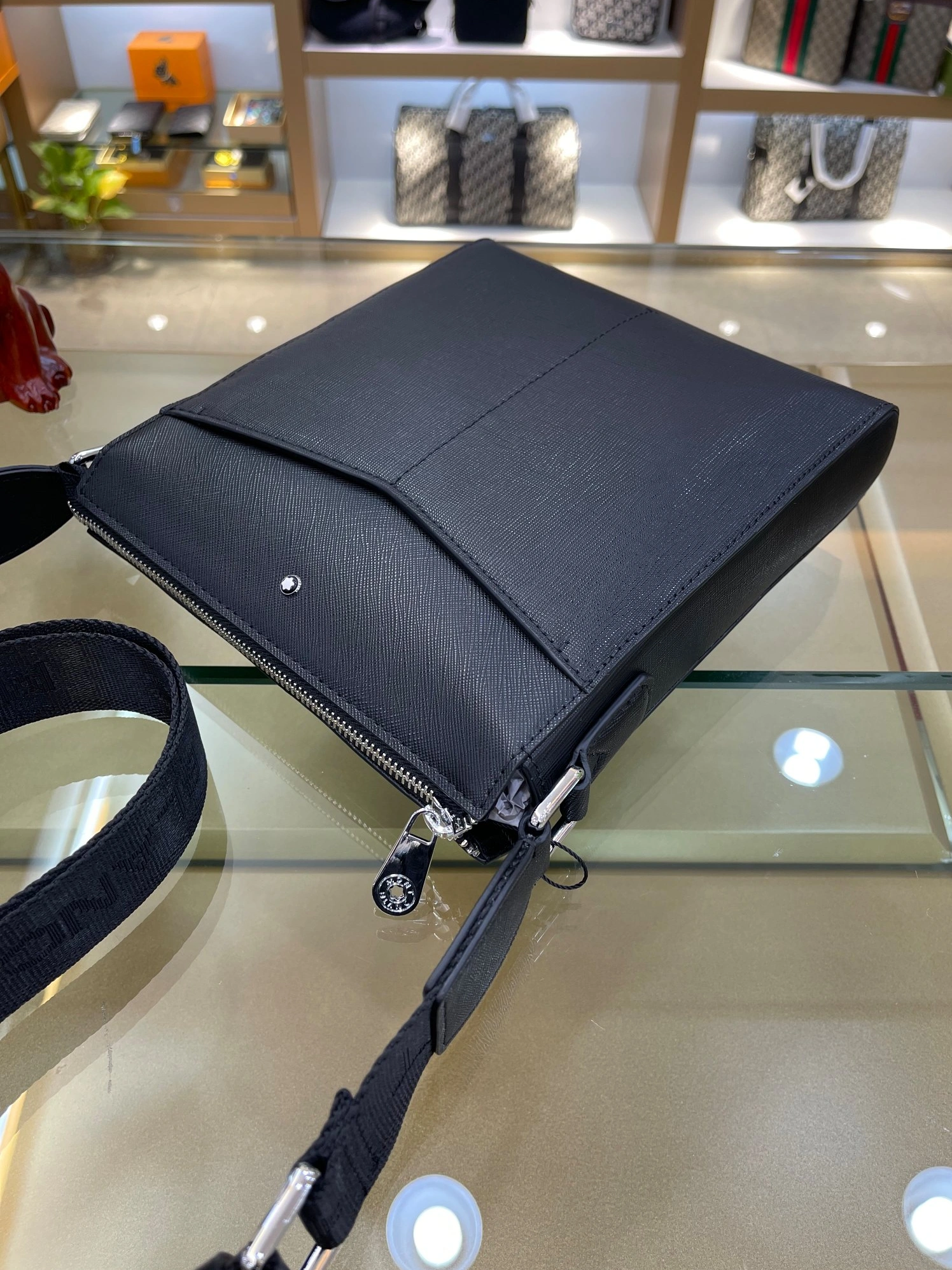 Mont Blanc AAA Man Messenger Bags Elegant 7782