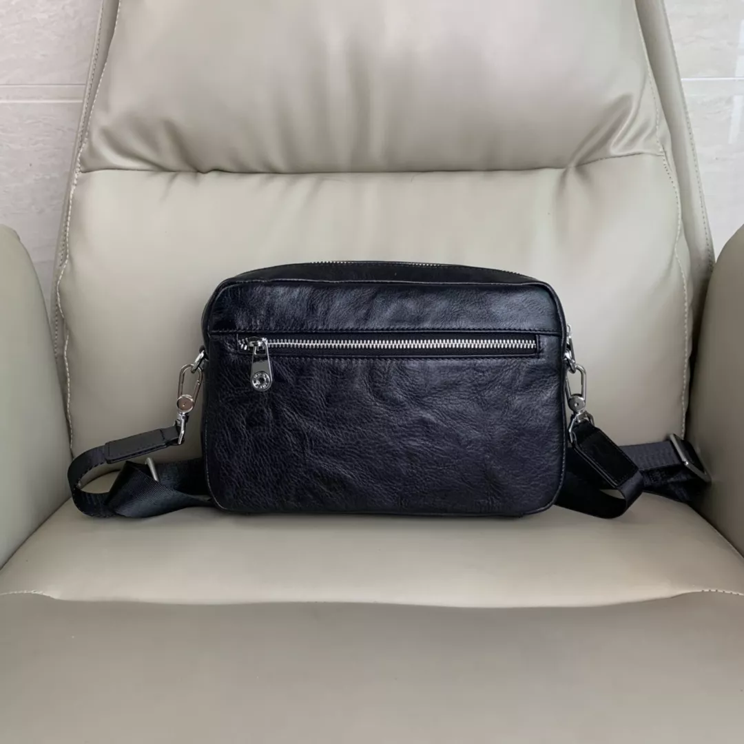 Mont Blanc AAA Man Messenger Bags Flexible 9654