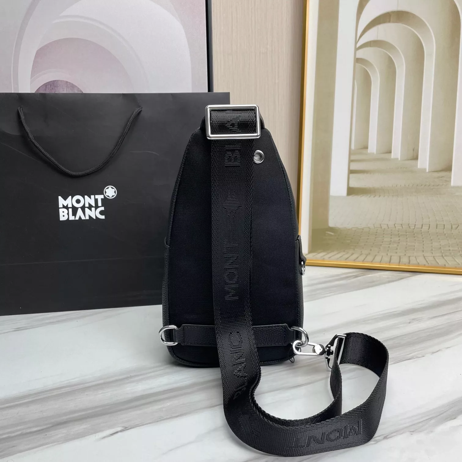Mont Blanc AAA Man Messenger Bags Resilient 1474