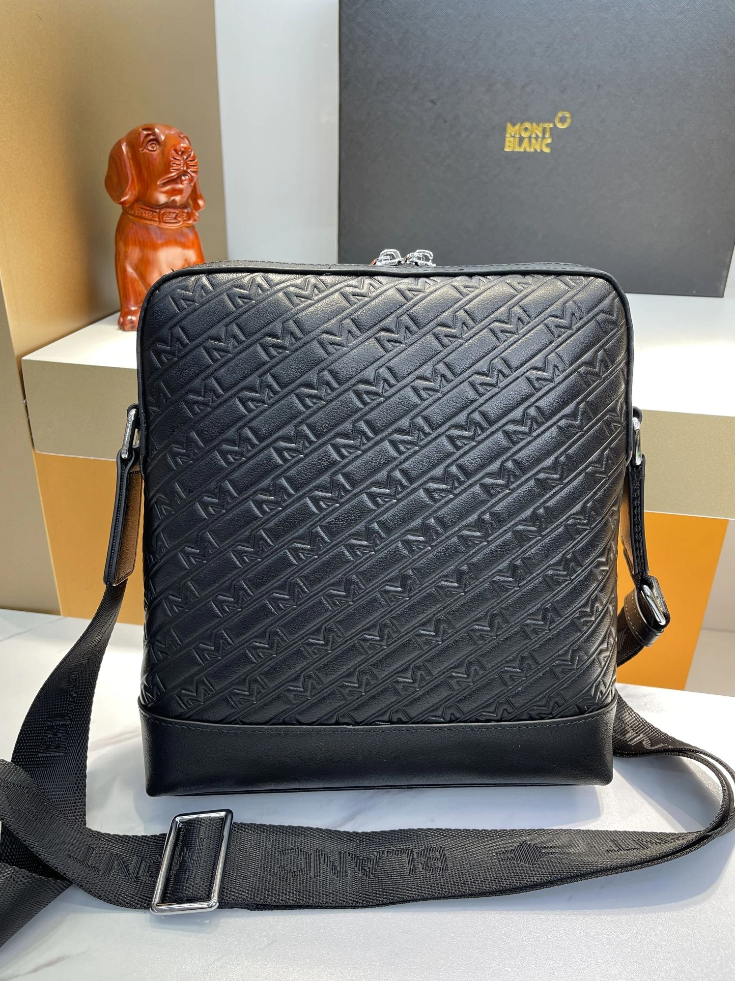 Mont Blanc AAA Man Messenger Bags Sophisticated 4950