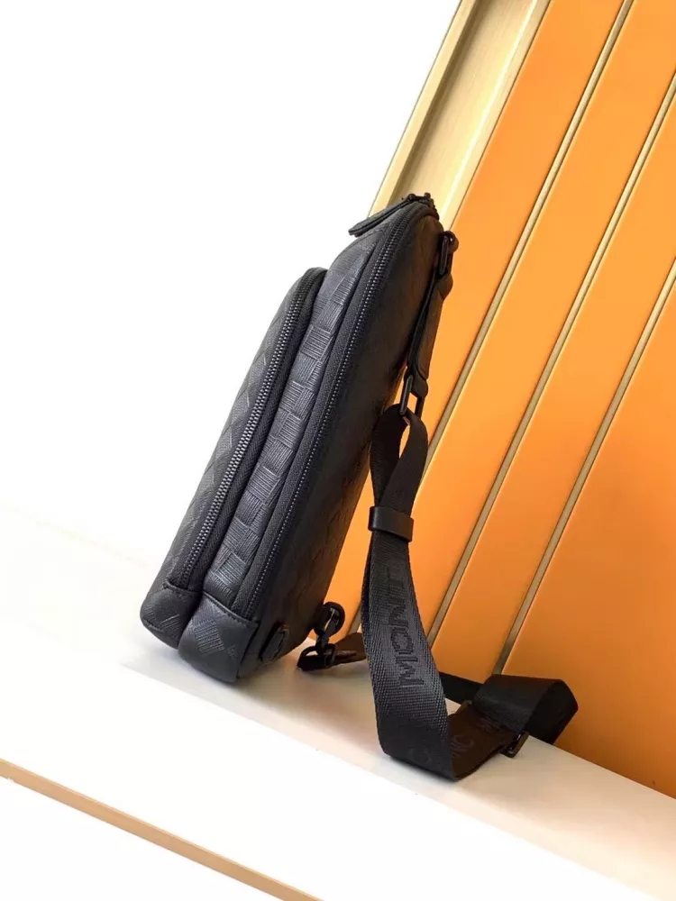 Mont Blanc AAA Man Messenger Bags Trendy 1011