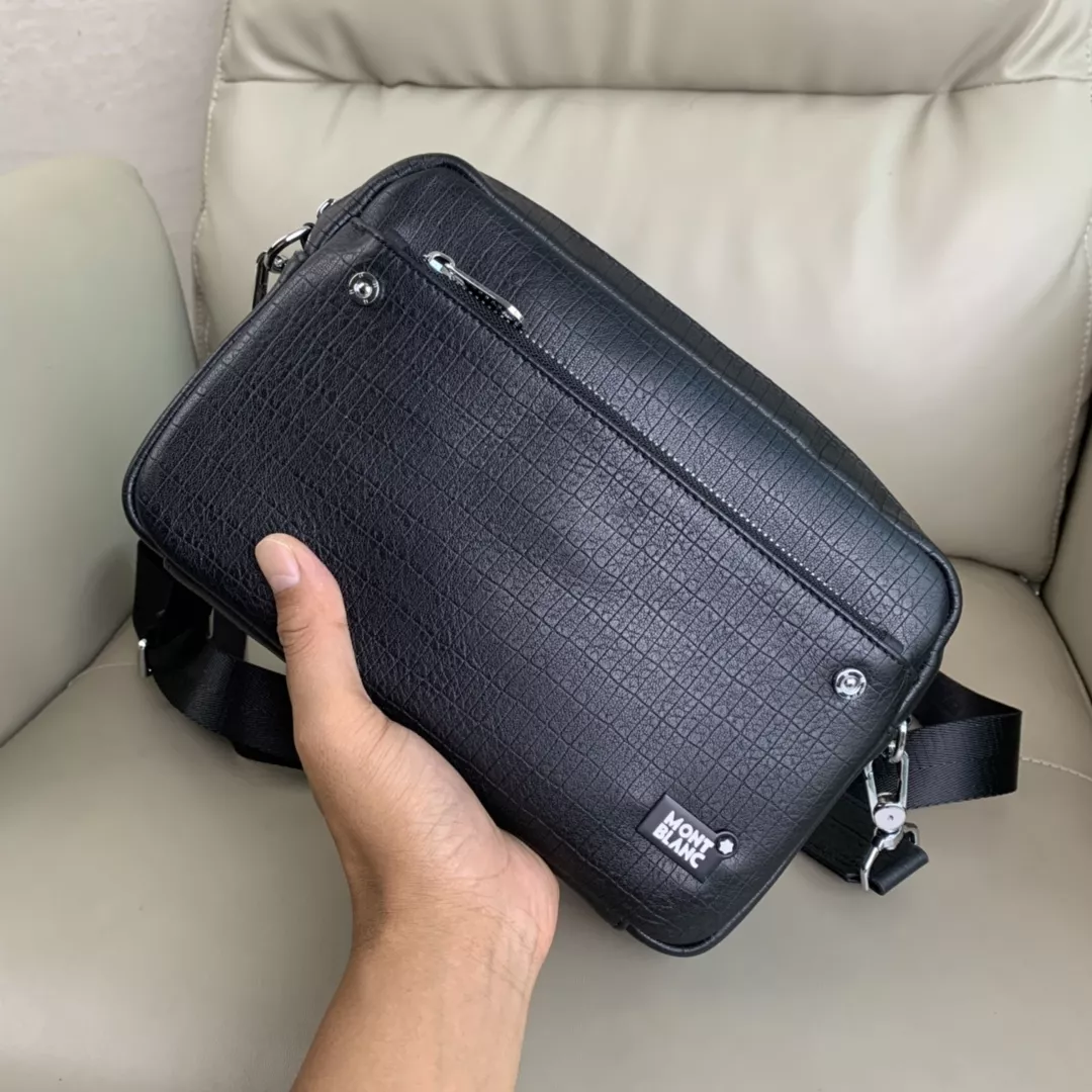 Mont Blanc AAA Man Messenger Bags Versatile 1089