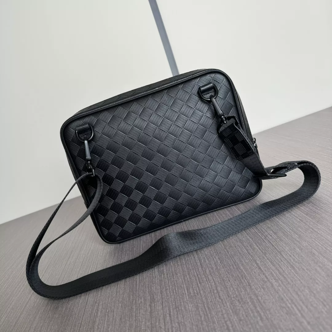 Mont Blanc AAA Man Messenger Bags Vibrant 6745