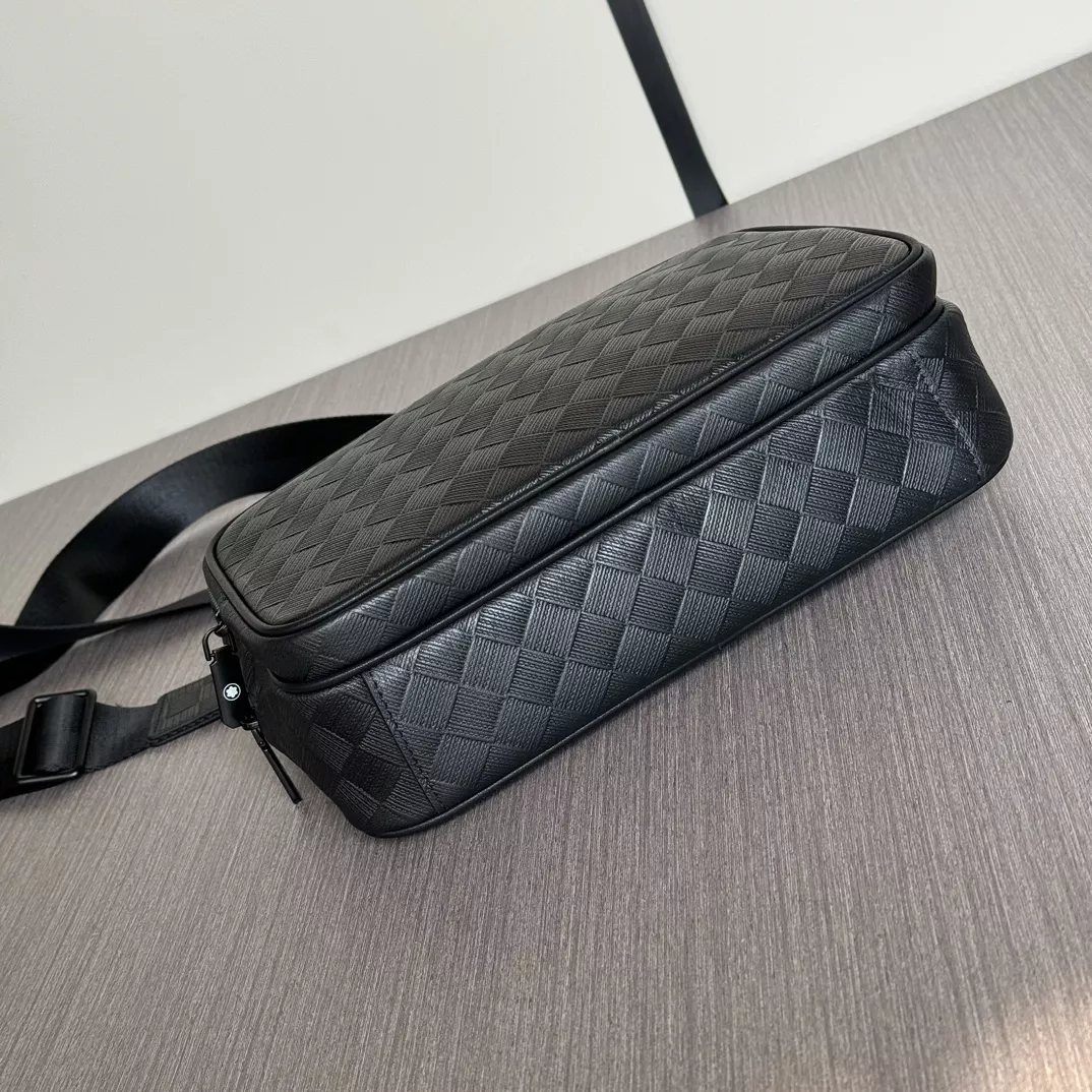 Mont Blanc AAA Man Messenger Bags Vibrant 6745