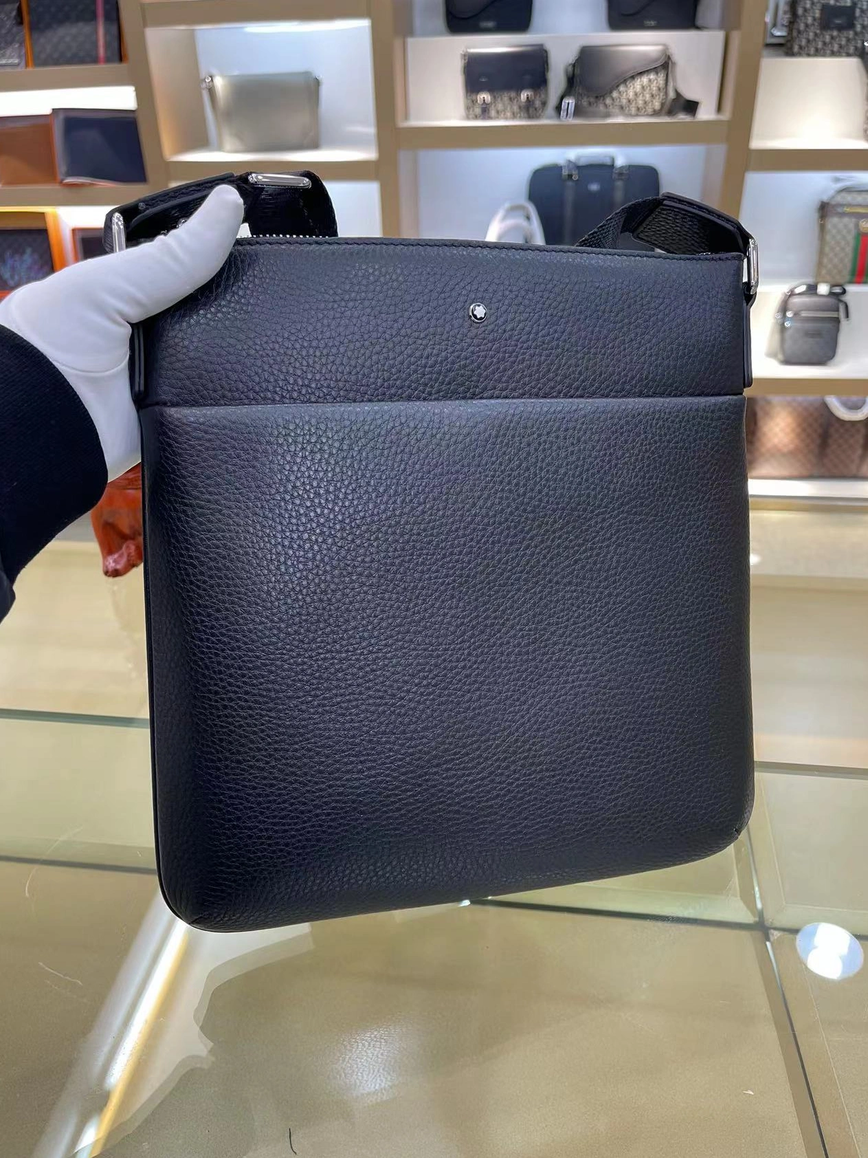 Mont Blanc AAA Man Messenger Bags WellDesigned 3921