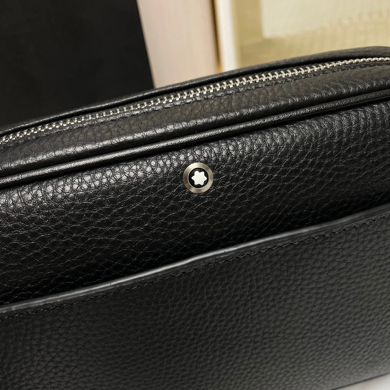 Mont Blanc AAA Man Wallets EyeCatching 4964