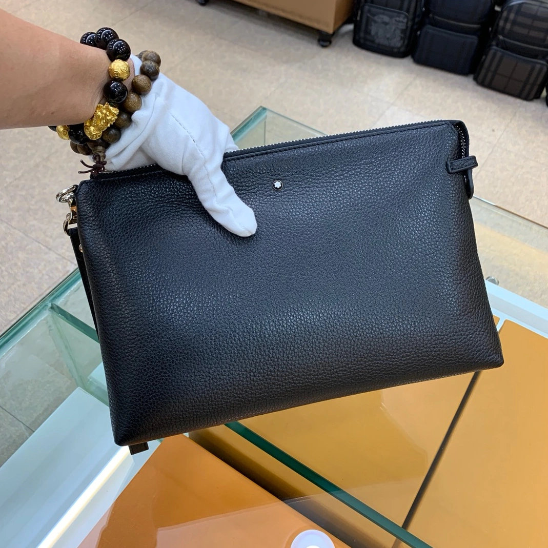 Mont Blanc AAA Man Wallets StreetReady 9733
