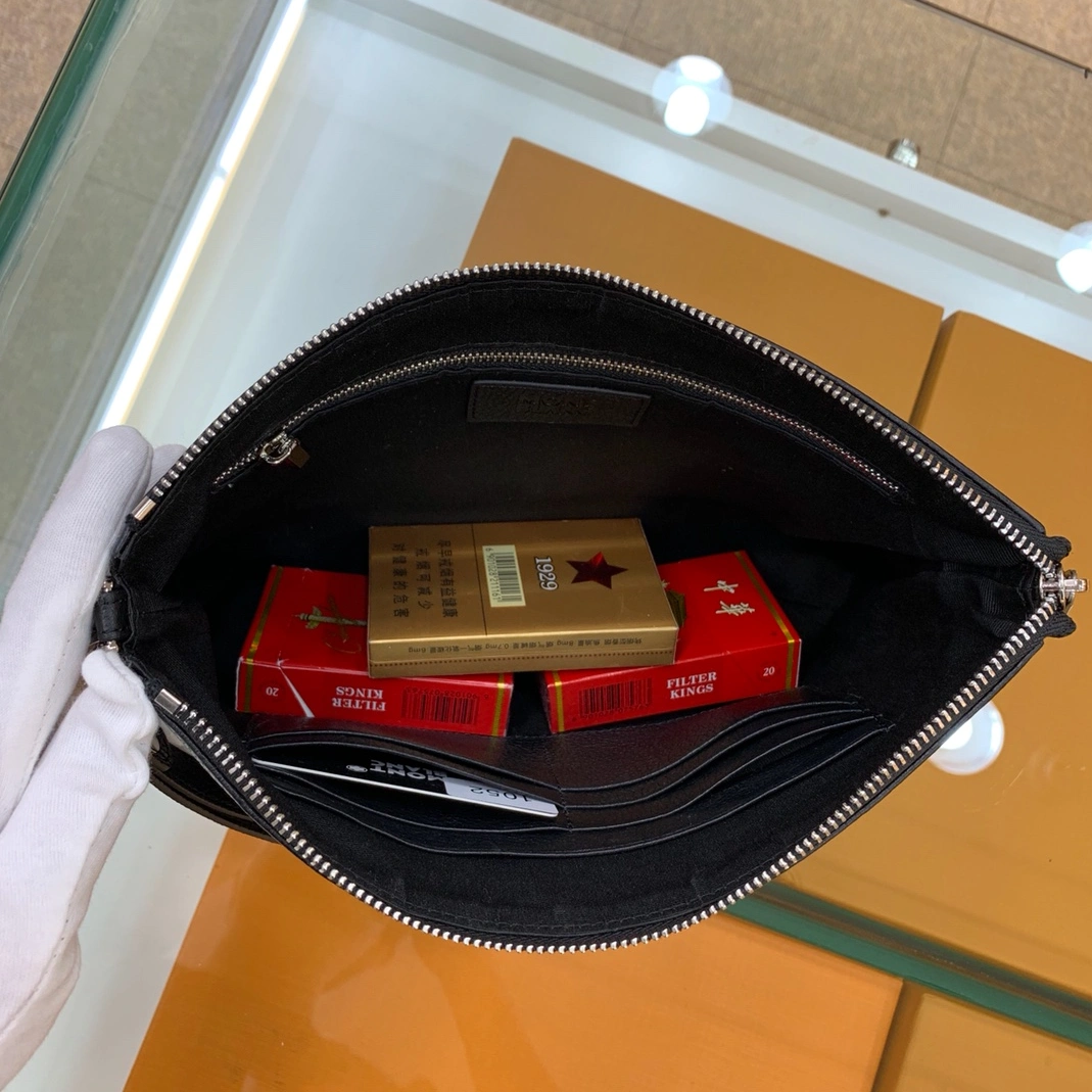 Mont Blanc AAA Man Wallets StreetReady 9733