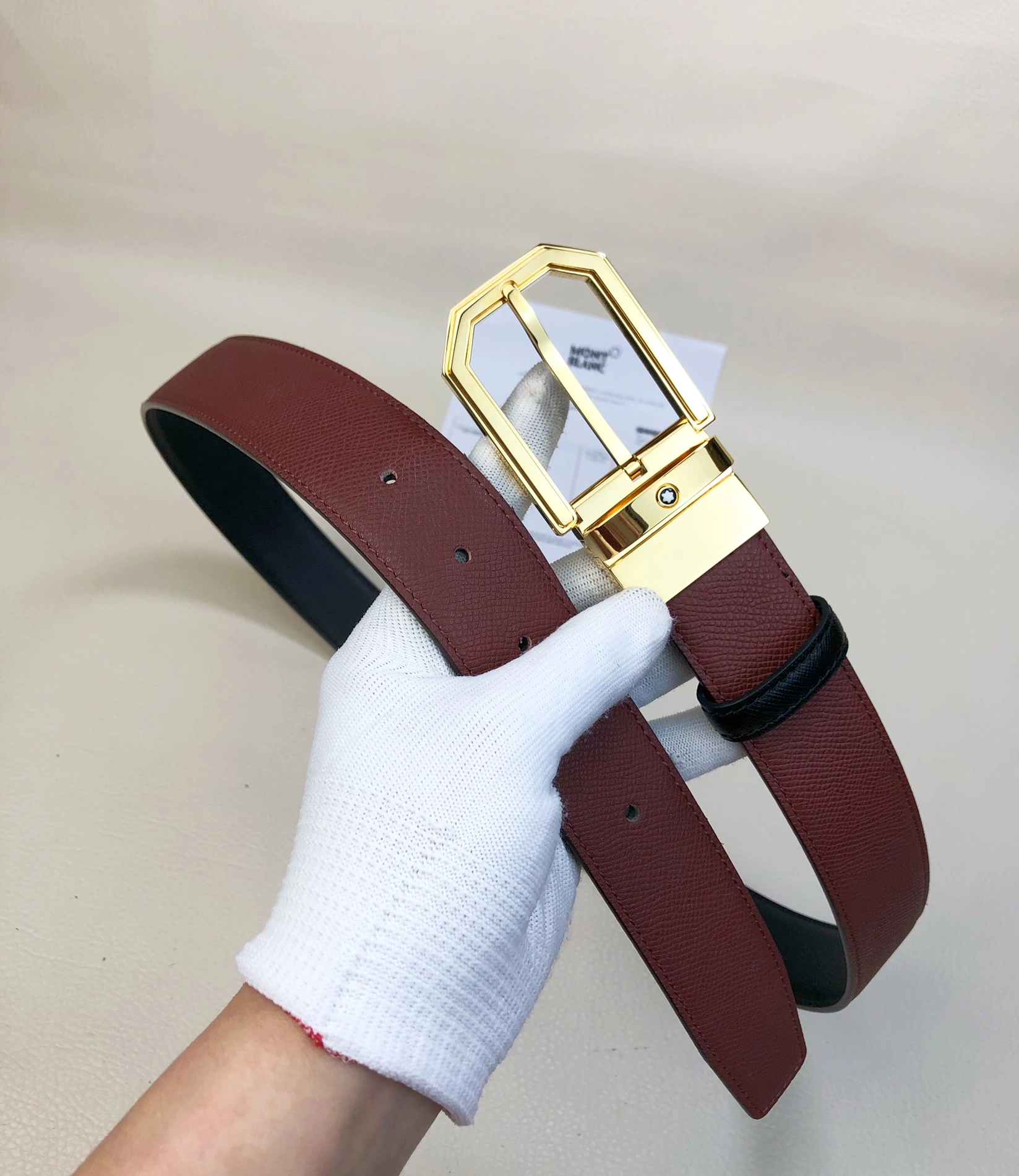 Montblanc AAA Quality Belts For Men Sleek 4666
