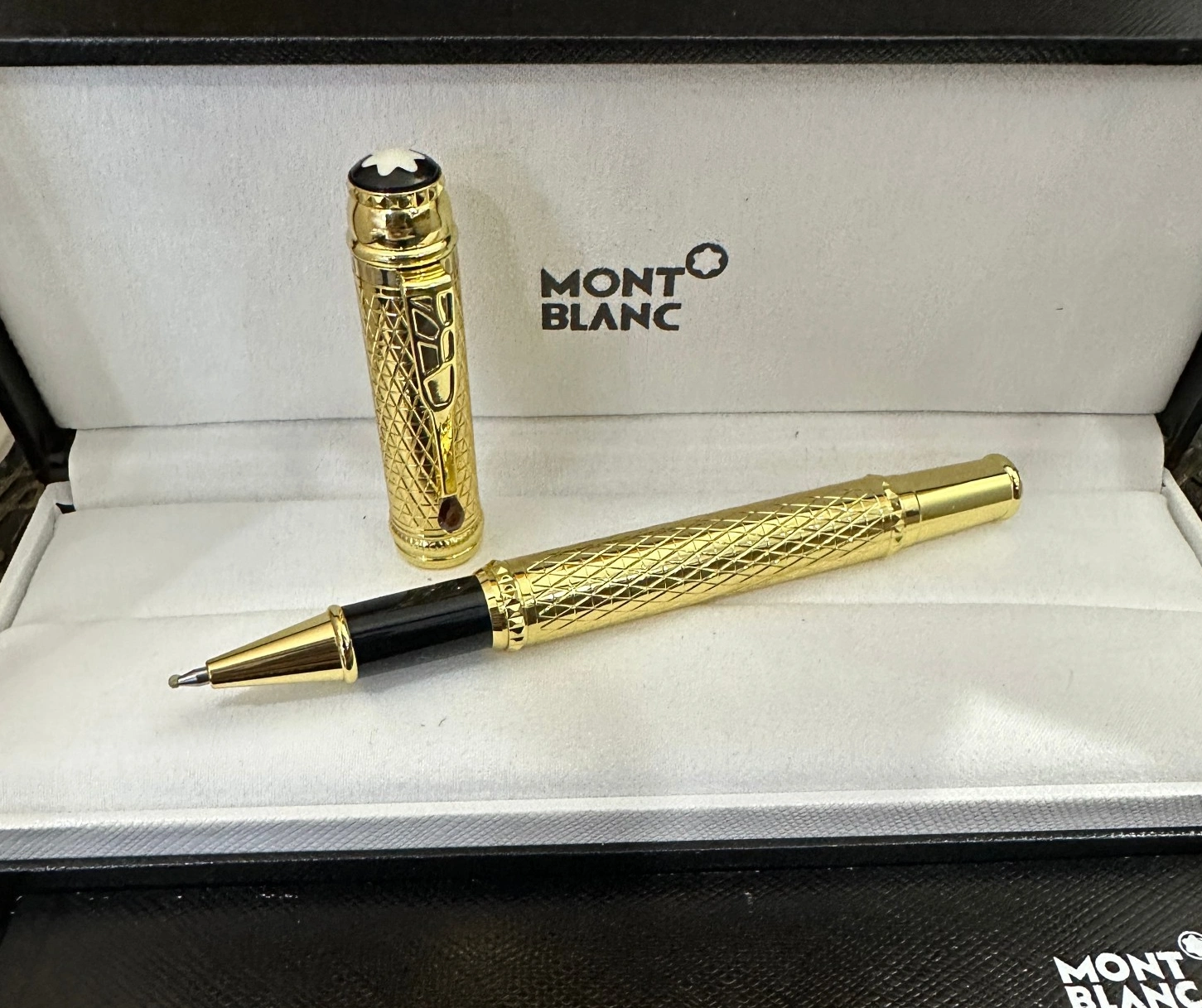 Montblanc Pen Versatile 1072