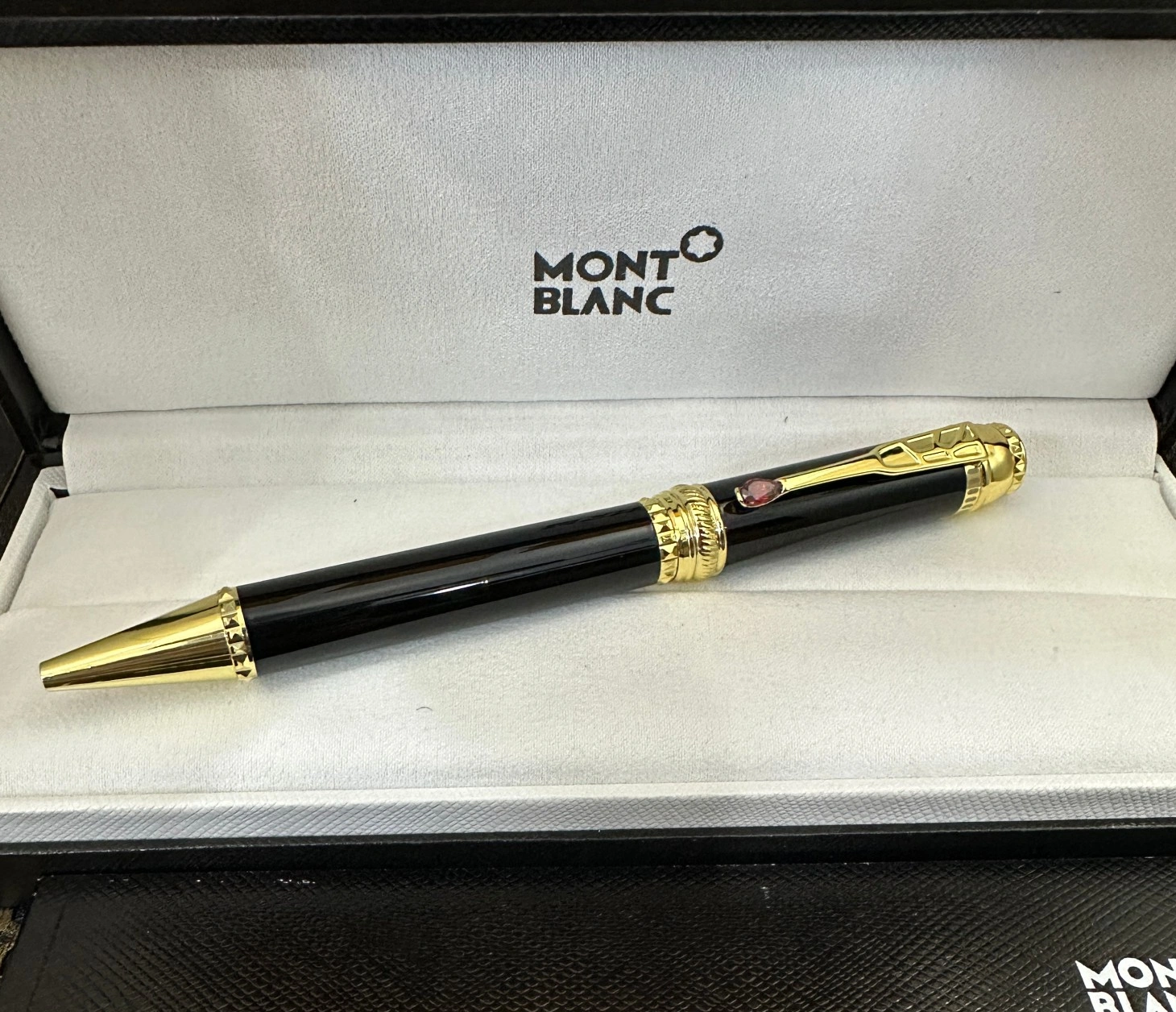 Montblanc Pen WellDesigned 1021
