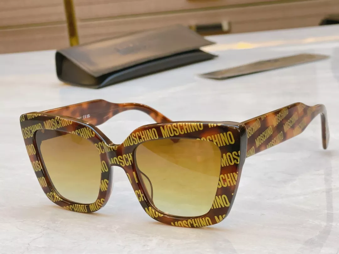 Moschino AAA Quality Sunglasses Classic 6221
