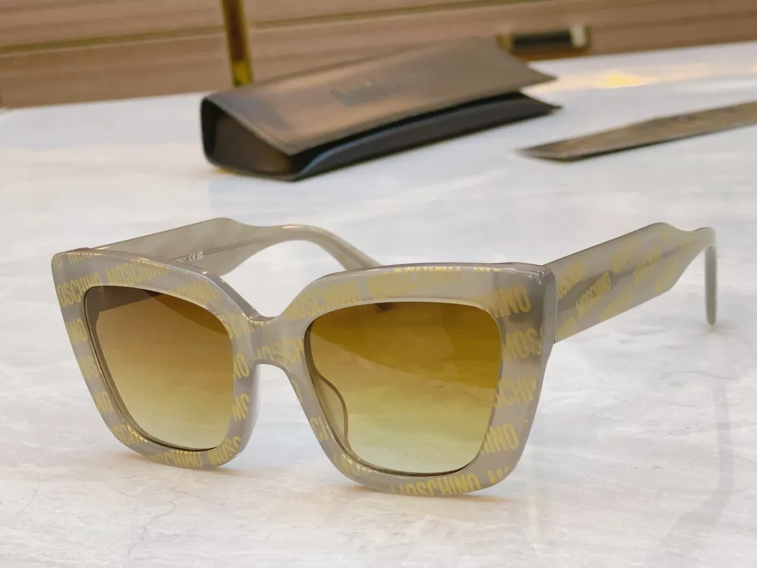 Moschino AAA Quality Sunglasses DailyWear 2885