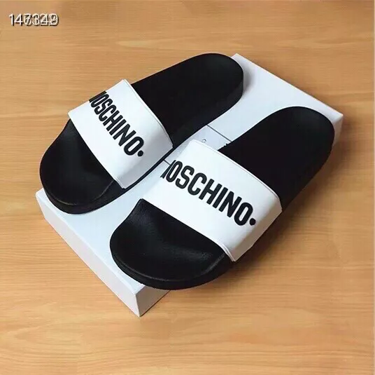Moschino Slippers For Men Functional 9904