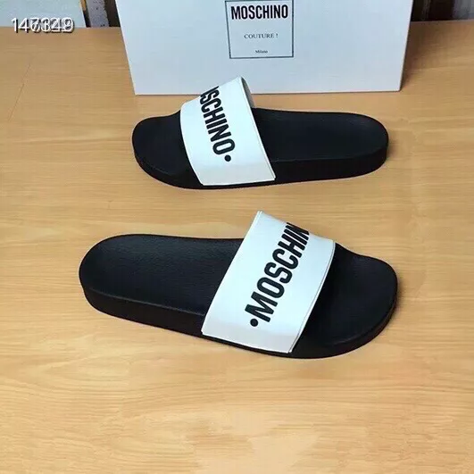 Moschino Slippers For Men Functional 9904