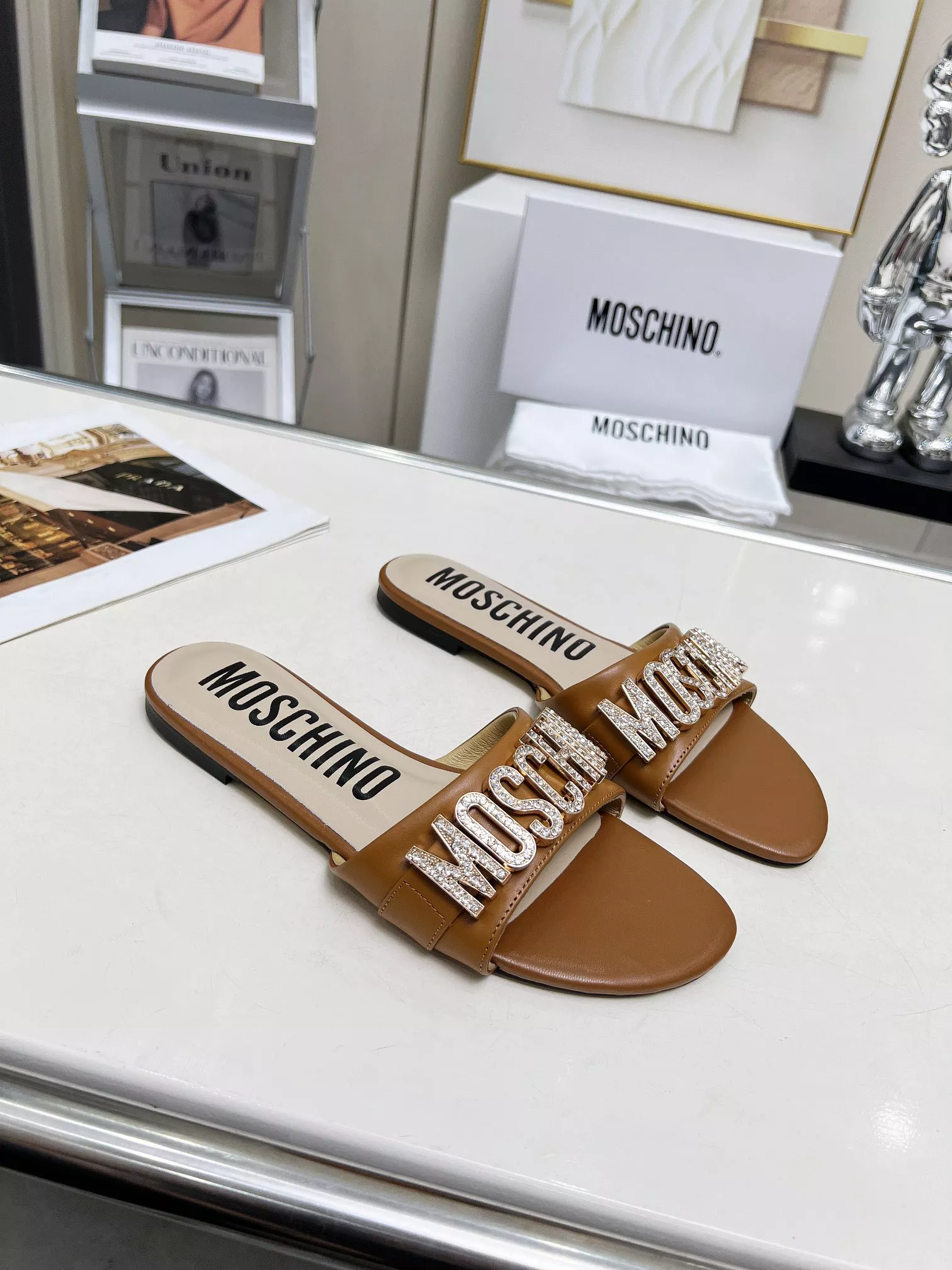 Moschino Slippers For Women WellDesigned 8150