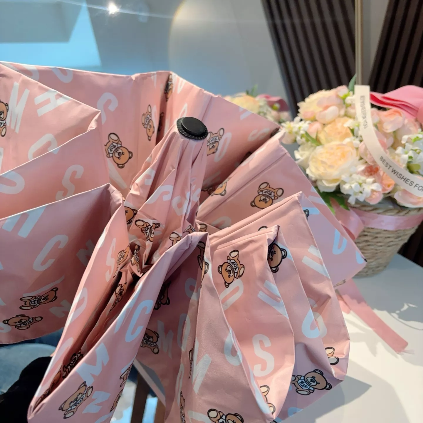 Moschino Umbrellas Modern 8840