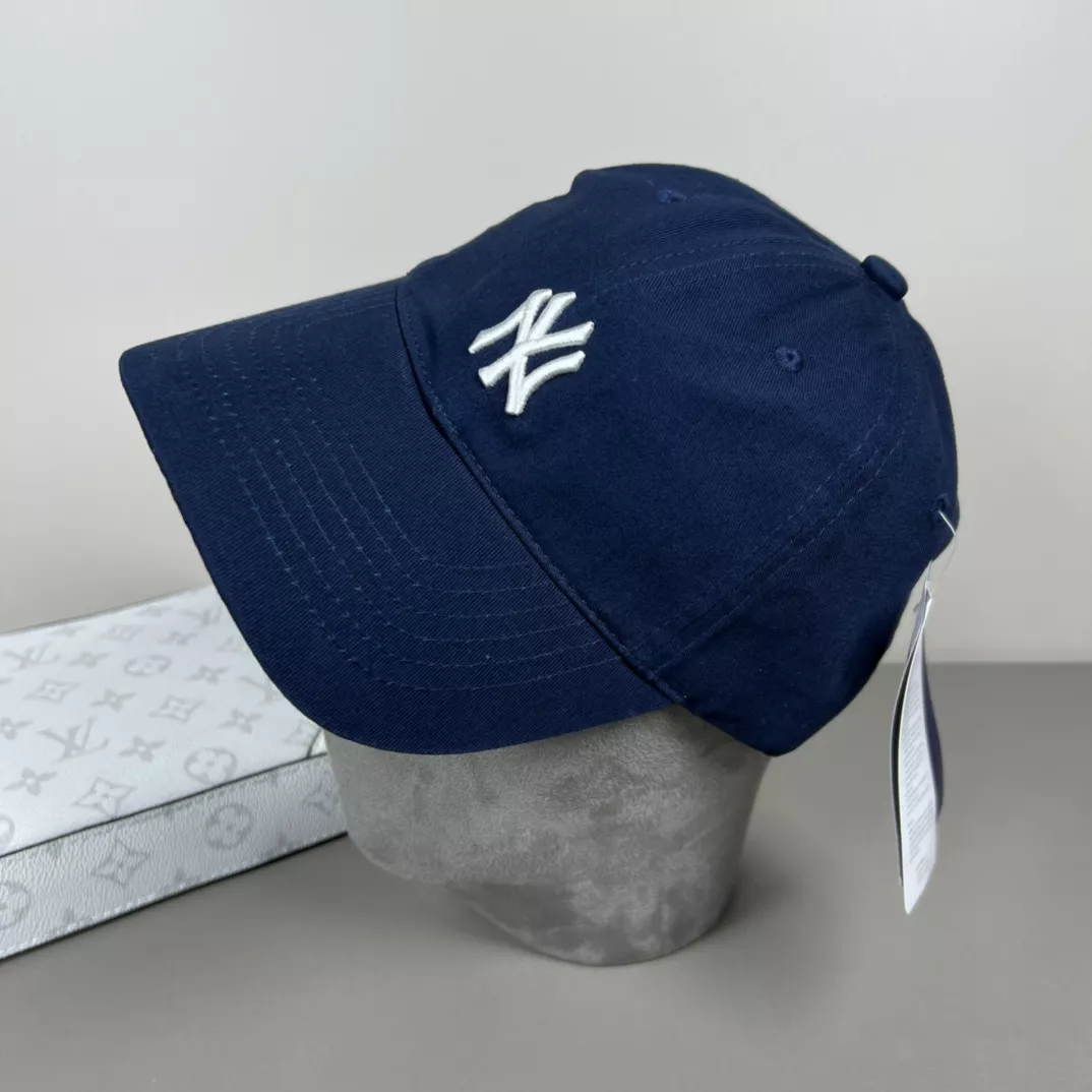 New York Yankees Caps Sleek 4220