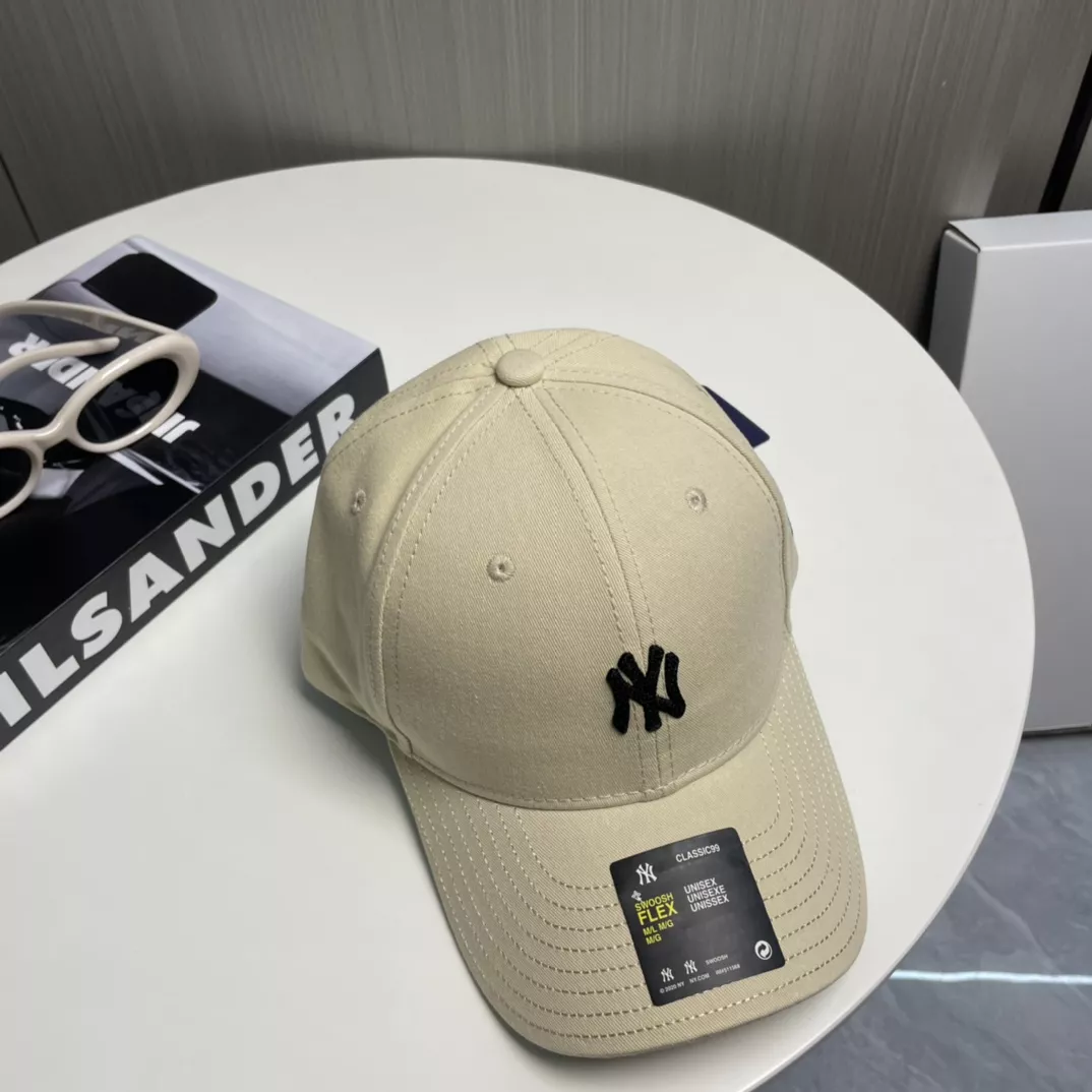 New York Yankees Caps Stylish 8749