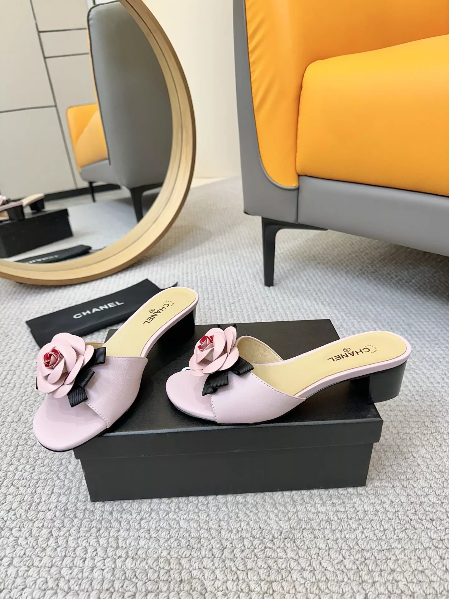 NewStyle 1078 Chanel Slippers For Women
