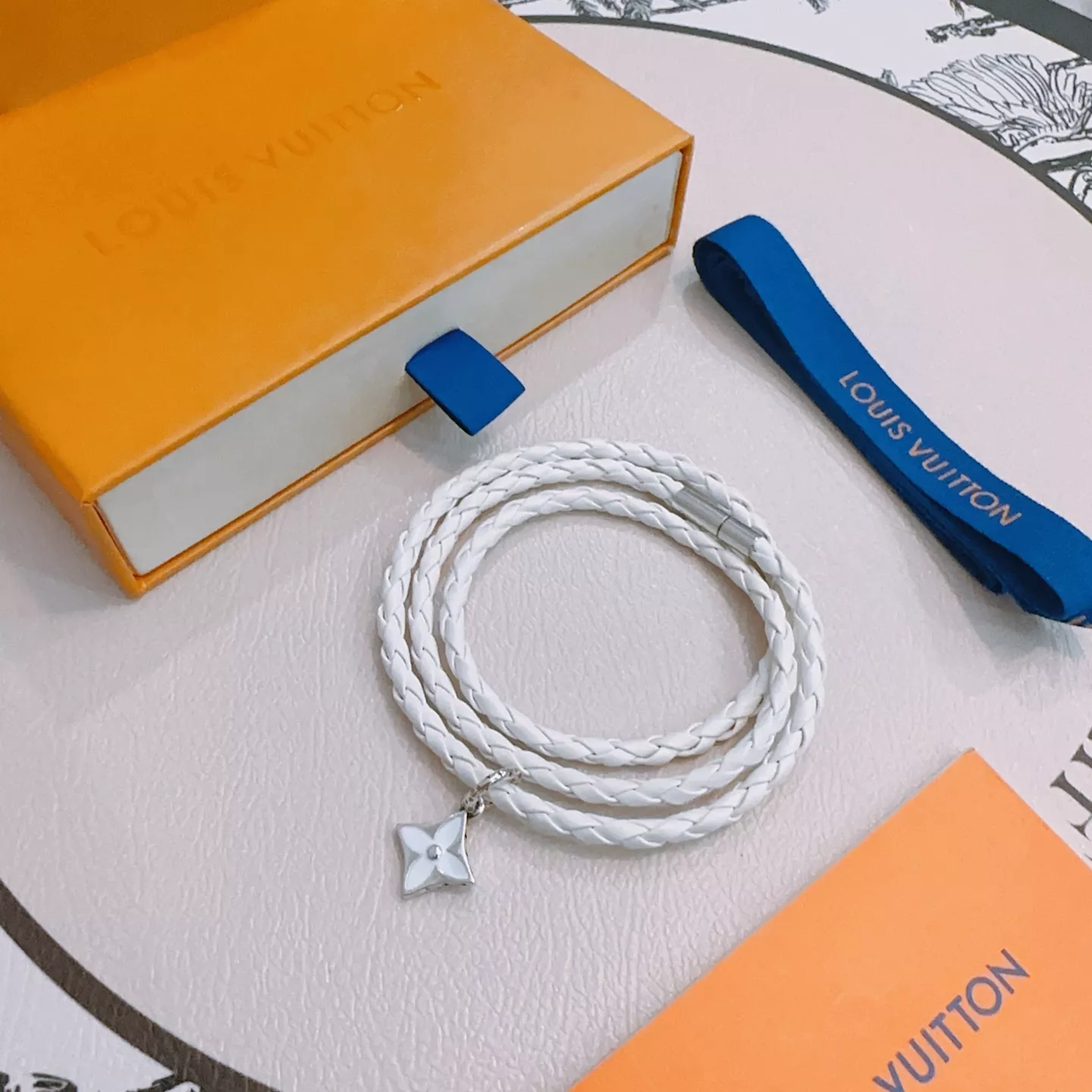 NewStyle 166 Louis Vuitton LV Bracelets