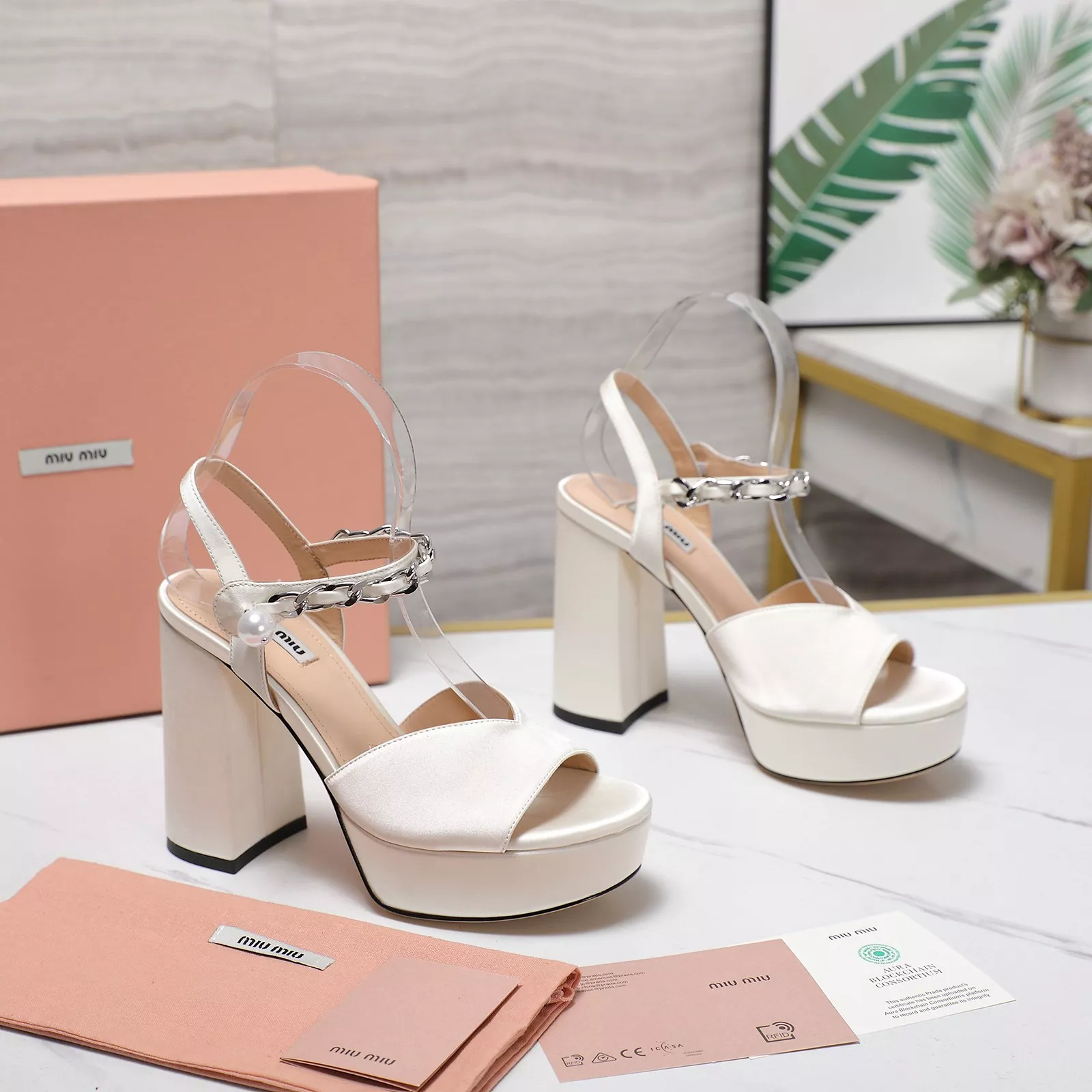 NewStyle 1709 MIU MIU Sandal For Women