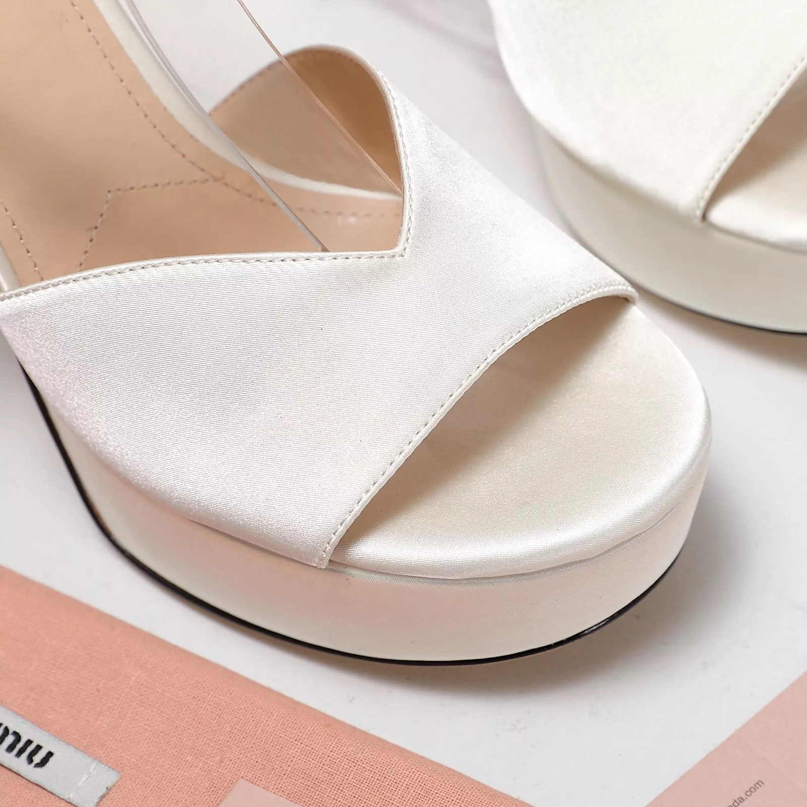 NewStyle 1709 MIU MIU Sandal For Women
