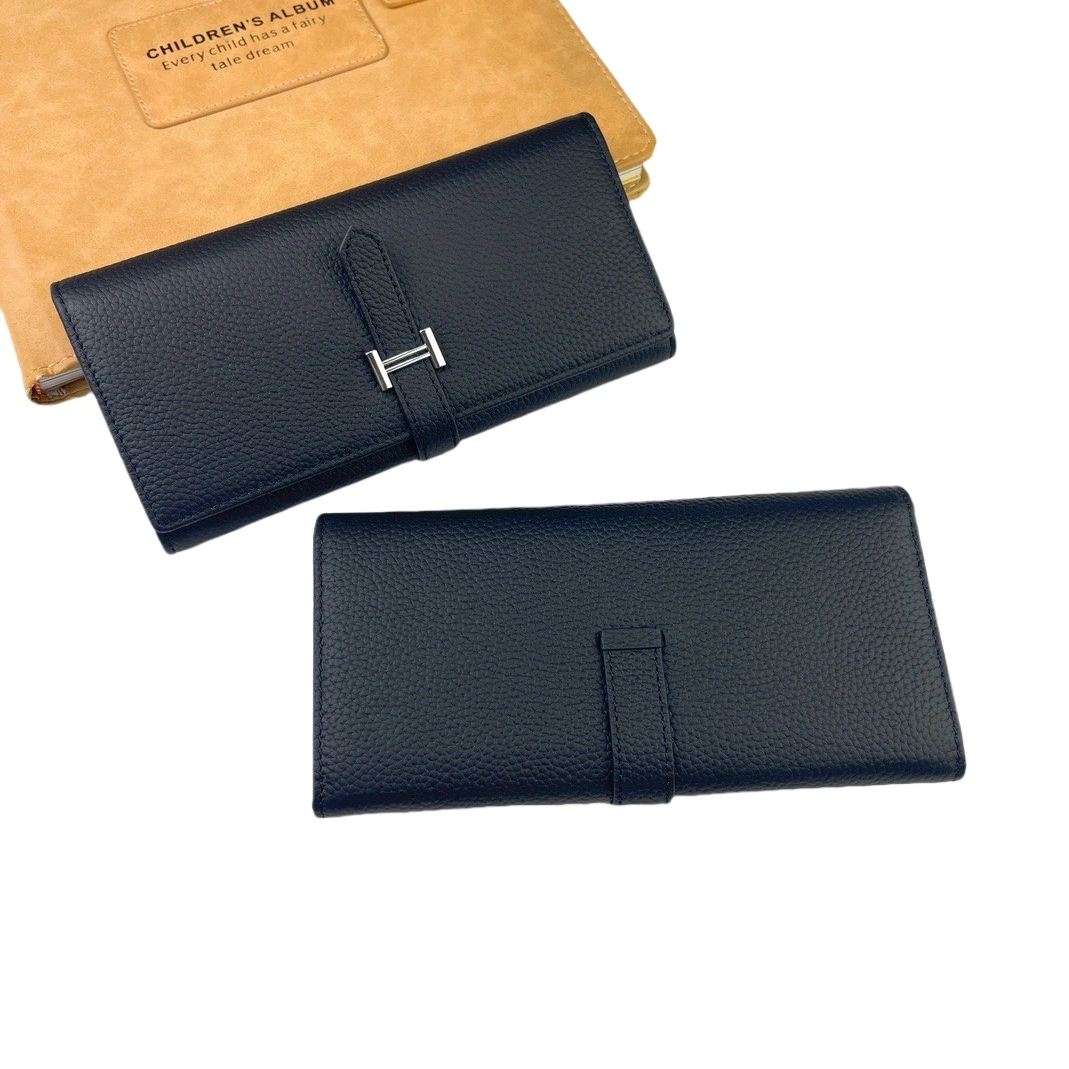 NewStyle 2003 Hermes Card Case For Women