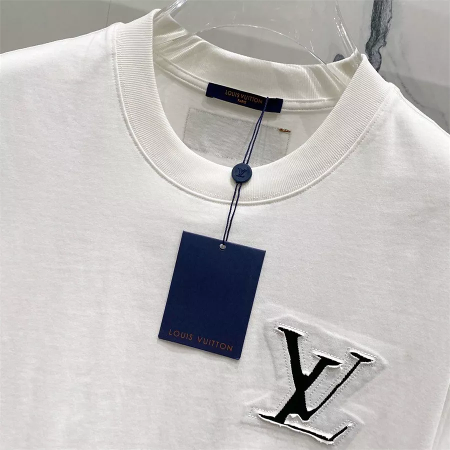 NewStyle 2057 Louis Vuitton LV T-Shirts Short Sleeved For Unisex