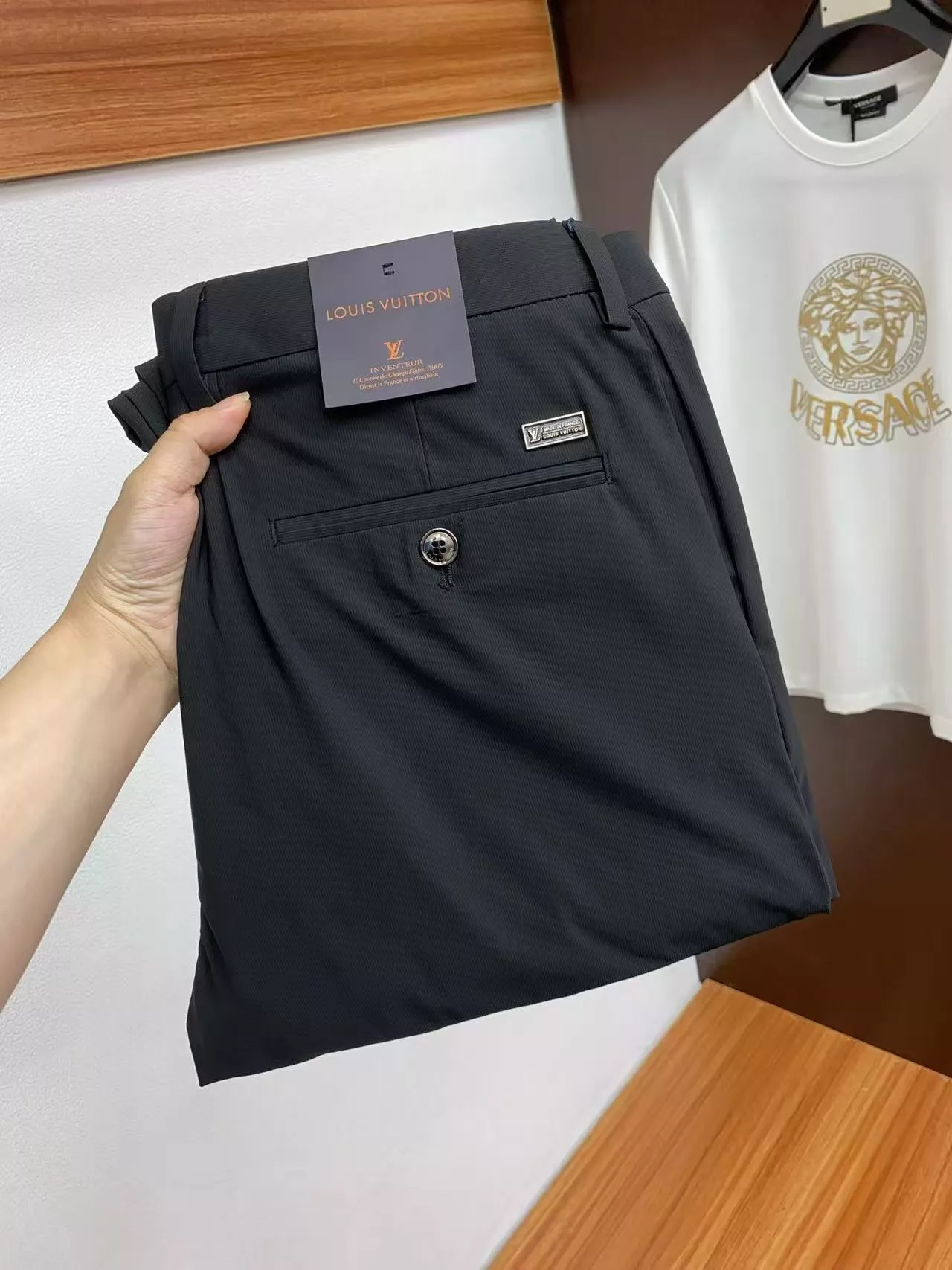NewStyle 2355 Louis Vuitton LV Pants For Men