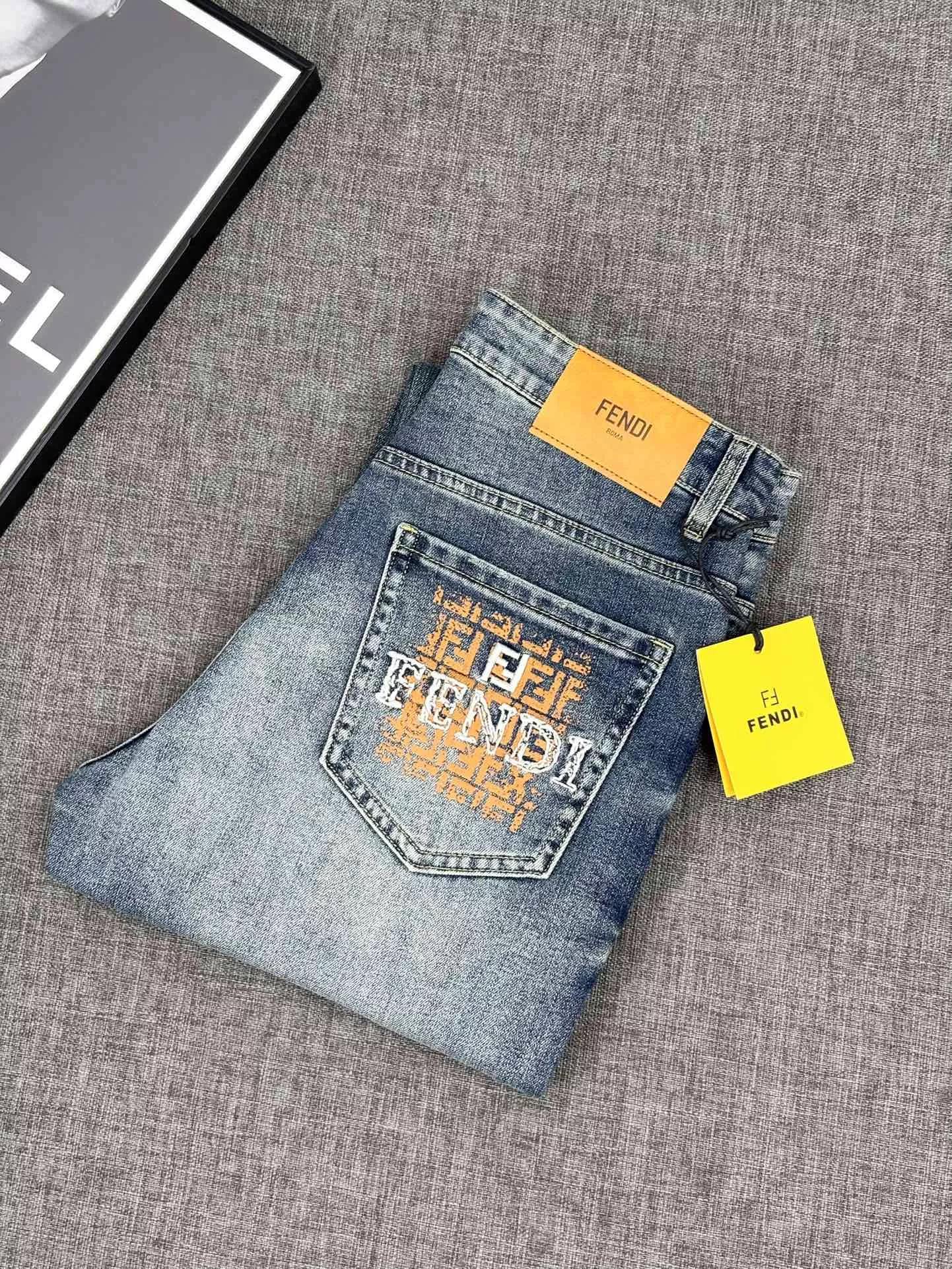 NewStyle 2467 Fendi Jeans For Men
