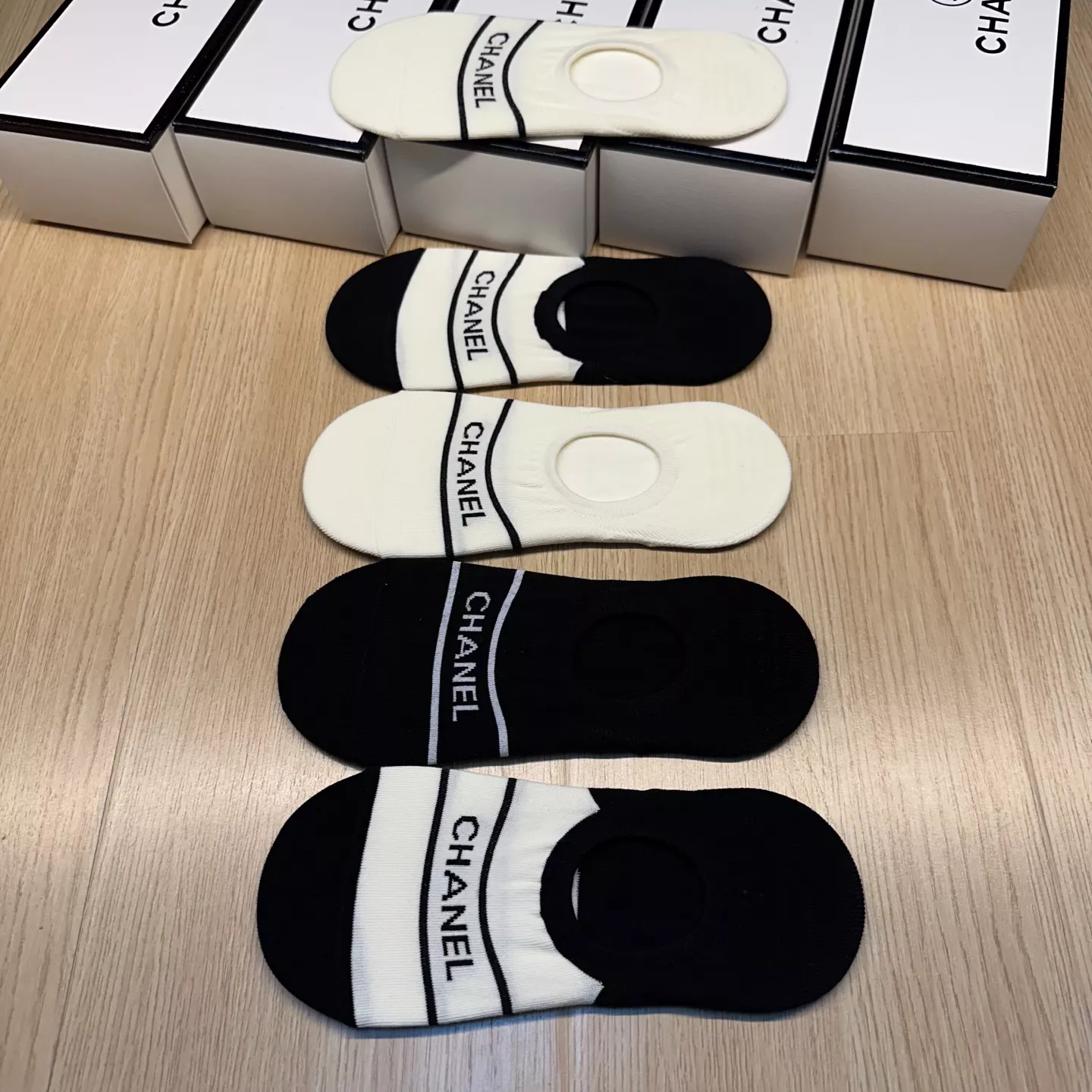 NewStyle 2582 Chanel Socks For Women